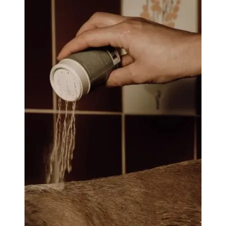 Shampoing Naturel Poudre Moussante pour Chien - Peaux Sensibles - Nellumbo - 50 gr