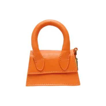 Sac à friandises ou crottes en cuir véritable orange - Vue de face