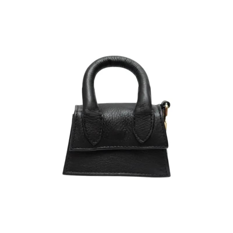 Sac à Crottes où Friandises pour Chien - Cuir Véritable Noir by The Dog Mustaves Sac à Crottes où Friandises pour Chien - Cuir Véritable Noir by The Dog Mustaves