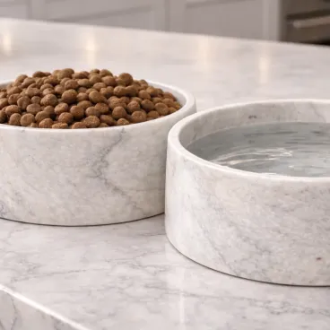Gamelle pour chien haut de gamme en marbre de carrare.
