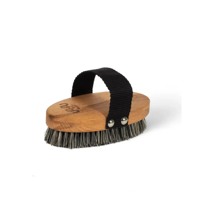 Brosse de Massage pour Chien en Bois & Fibres Naturelles - Soin Apaisant & Brillance du Pelage Brosse de Massage pour Chien en Bois & Fibres Naturelles - Soin Apaisant & Brillance du Pelage